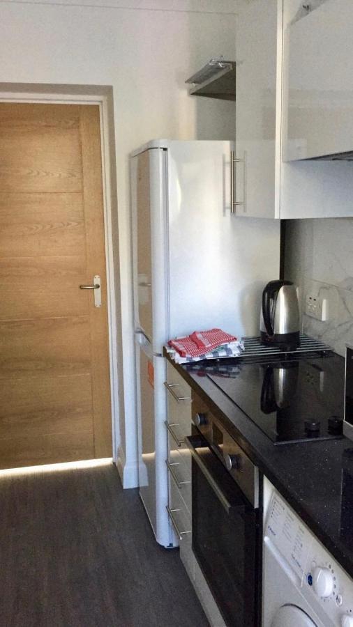 Quiet Studio By Lloyd Park Appartement South Norwood Buitenkant foto